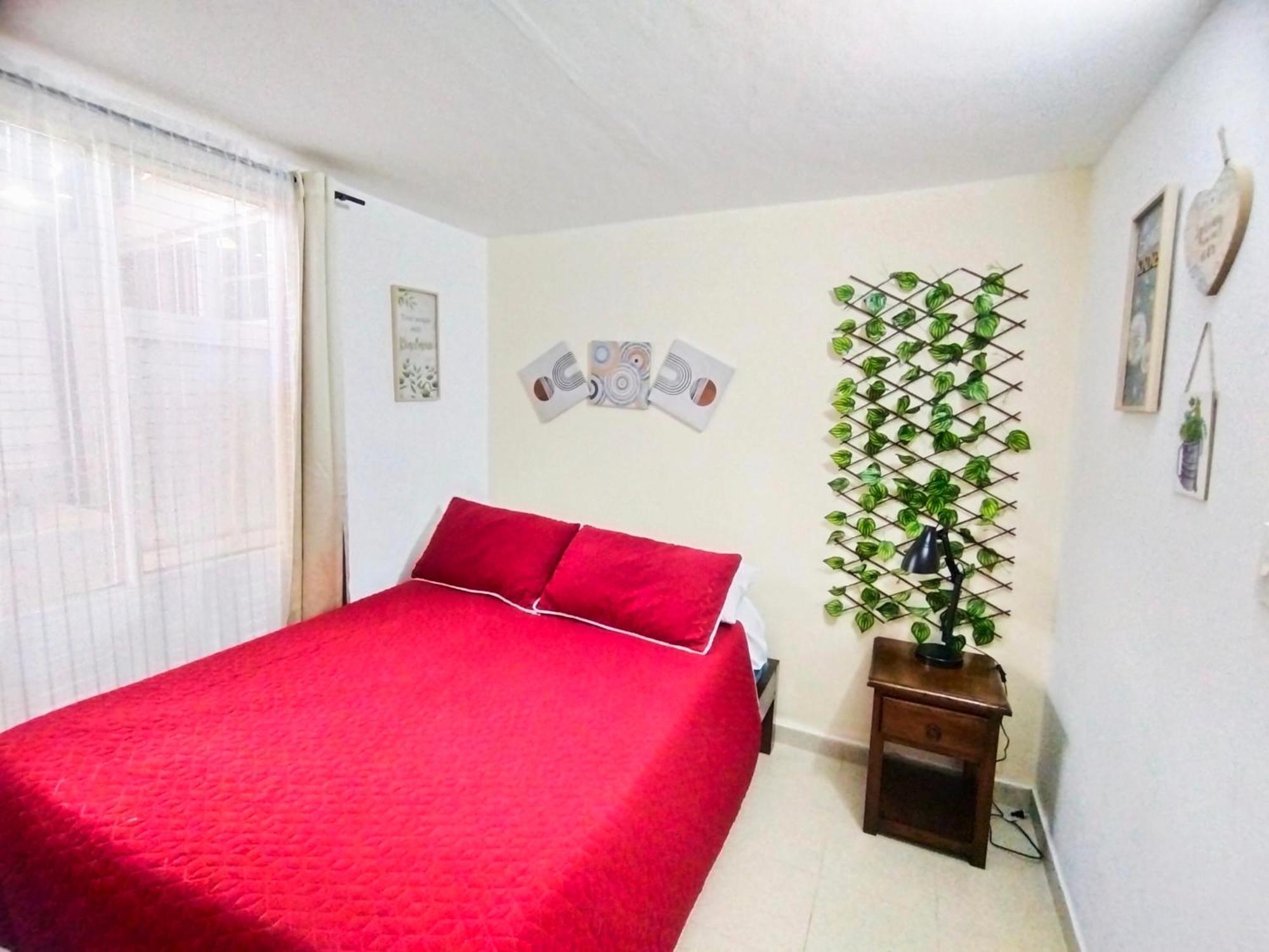 Apartamento Familiar Privado 101 Con Bano Cocina Tv Wifi Sala Саленто Экстерьер фото