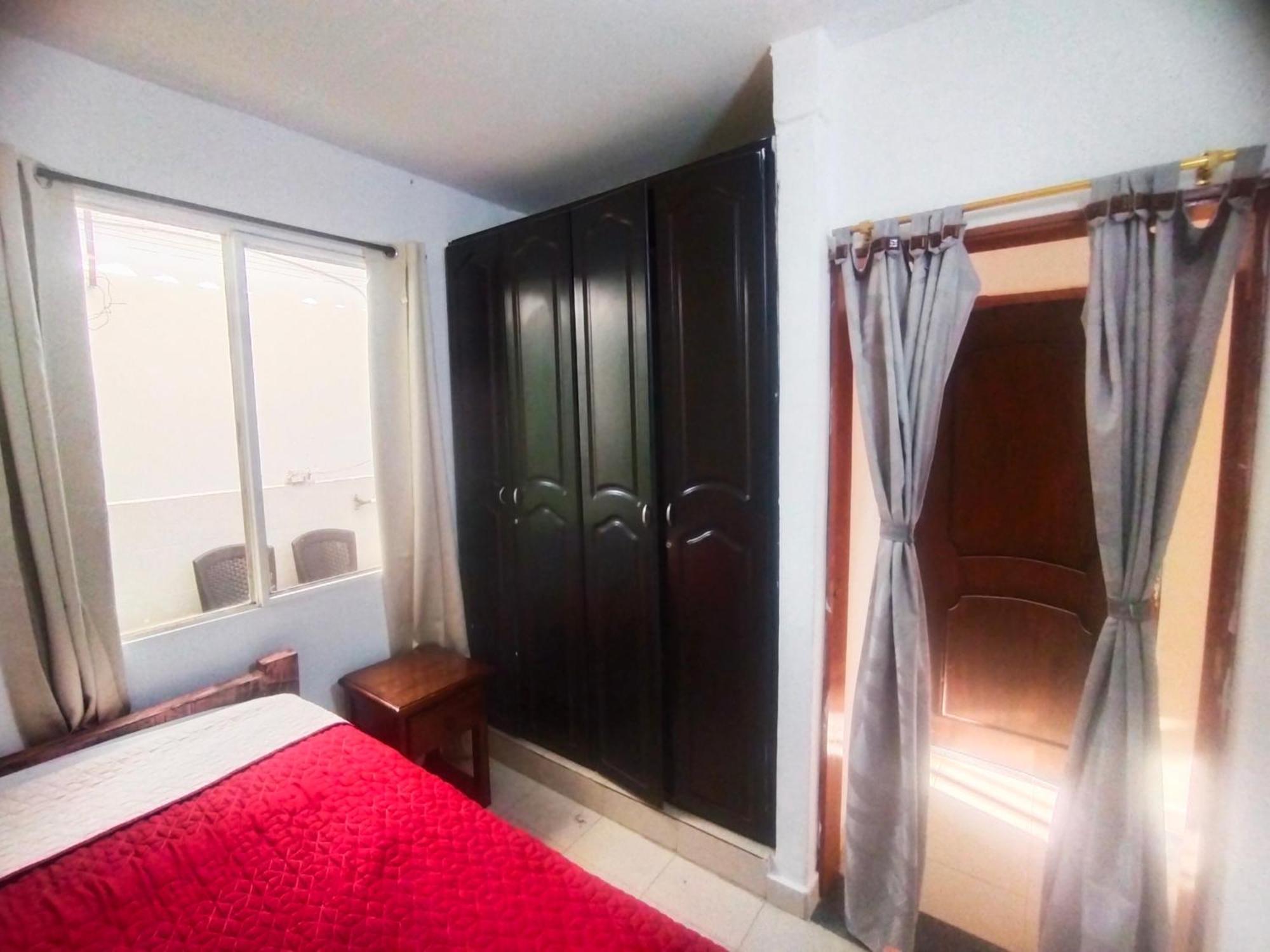 Apartamento Familiar Privado 101 Con Bano Cocina Tv Wifi Sala Саленто Экстерьер фото